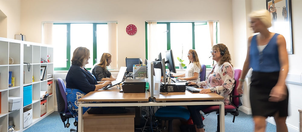 Phone answering service UK